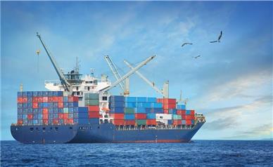 حمل و نقل دریایی ، چالش‌ها و فرصت‌ها